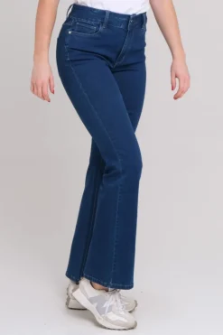 Siri bootleg jeans
